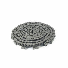 CONVEYOR CHAIN WITH ATTACHMENT