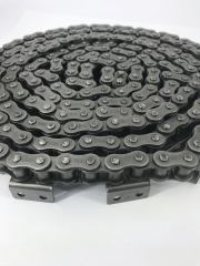 CONVEYOR CHAIN WITH ATTACHMENT
