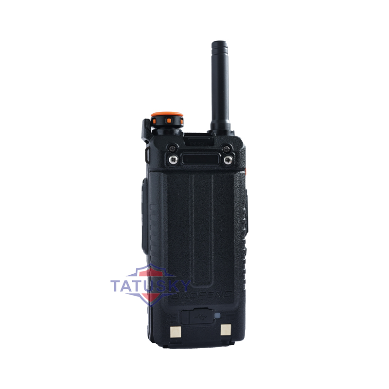 Handheld Drone Detector 300M~6Ghz Full Frequency Coverage 1.5G 2.4G 5.2G 5.8G Anti UAV FPV Drone Detect System Detector