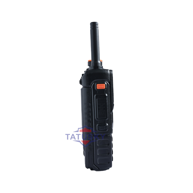 1-2KM 300-6200M Handheld Modle FPV/UAS Detector System Anti UAV Full Spectrum GPS WIFI Drone Signal Detector