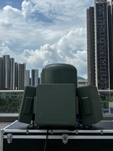 Vehicle-mounted Anti Drone Detection & Jamming Integrated System (5km) – 300M-6Ghz, Full Frequency, Compatible with 2.4G/5.2G/5.8G (2400Mhz/5200Mhz/5800Mhz)