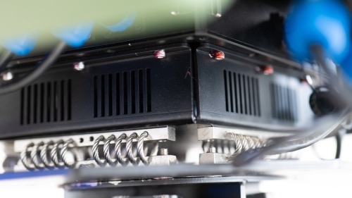 300MHz–6GHz Integrated Anti-Drone System – Vehicle-Mounted Detection & Jamming Device