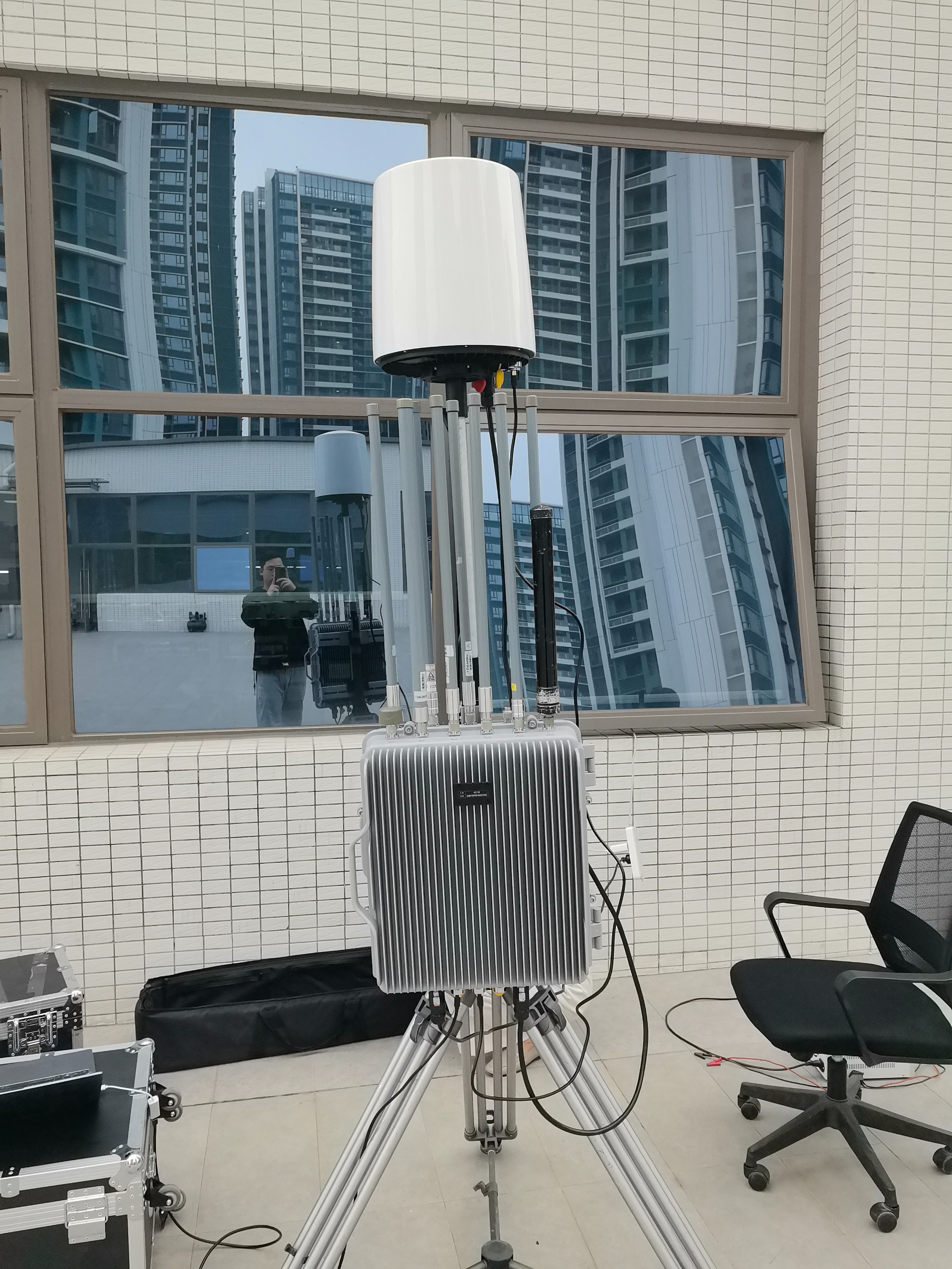 Professional Fixed Anti‑Drone System – Passive Detection, Precision ID, Multi‑Mode Jamming & GNSS Deception, IP66 Military‑Grade, 0–10km Long Range, 24/7 Automatic UAV Defense for Government