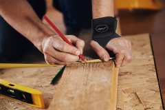 Doctor Developed Copper Wrist Brace