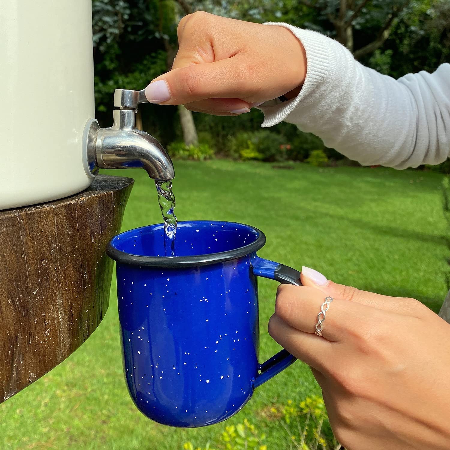 Pink Glitter Campfire Coffee MugOcean Blue Enamel Coffee Mug