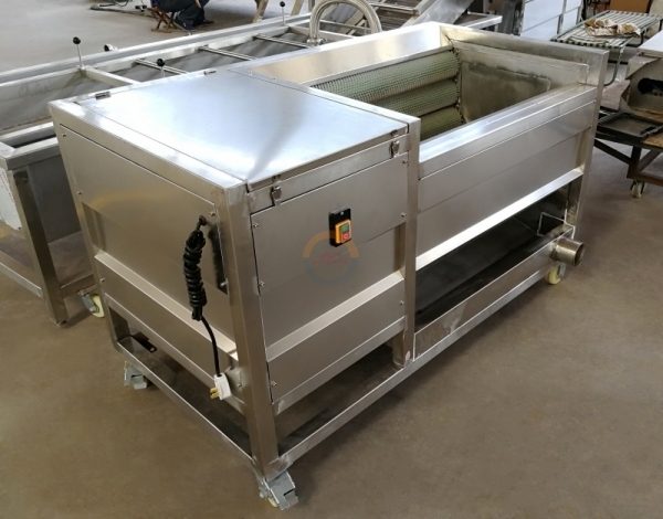 Good Price Automatic Industrial Carrot Brush Washer and Peeler Machine Auto Commercial Small Electric Cleaner Equipment for Sale