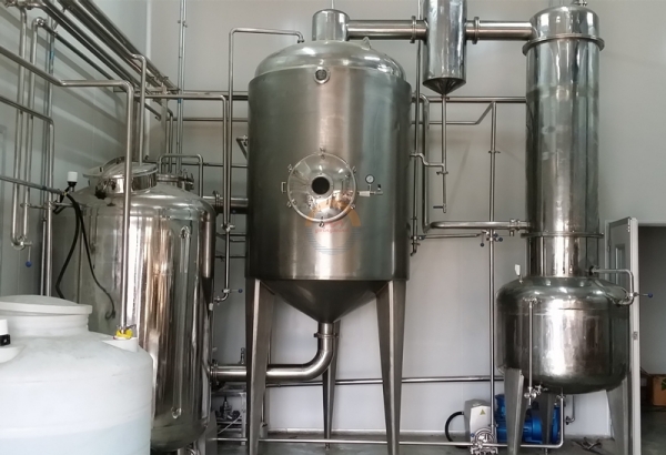 Fruit Juice Vacuum Evaporator Small Scale Juice Concentrate Concentrated Juices Falling Film Concentrator Machine for Sale