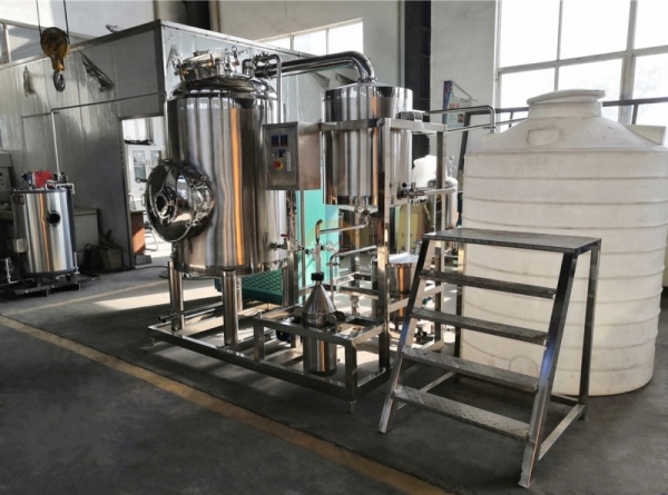Good Price Automatic Essential Oil Steam Distillation Equipment Stainless Steel Essential Oils Distilling Unit Machine for Sale