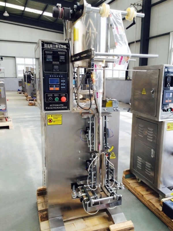 Automatic Ice Tube Lollipop Filling and Sealing Packing Machine Frozen Popsicle Liquid Bag Pouch Packaging Machinery for Sale