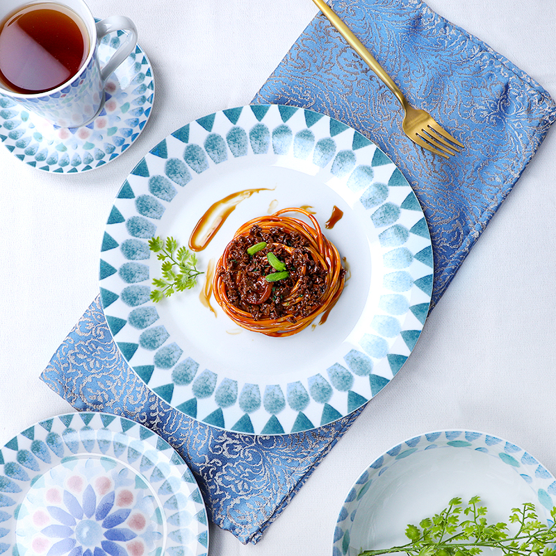 Dinner Set With Design