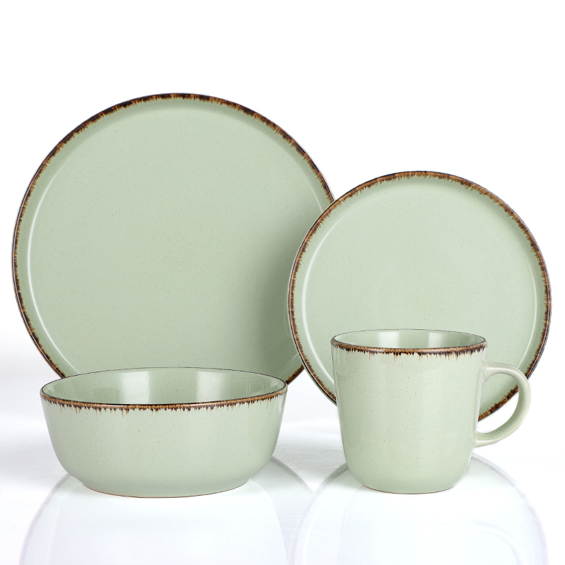 Stoneware dinner set