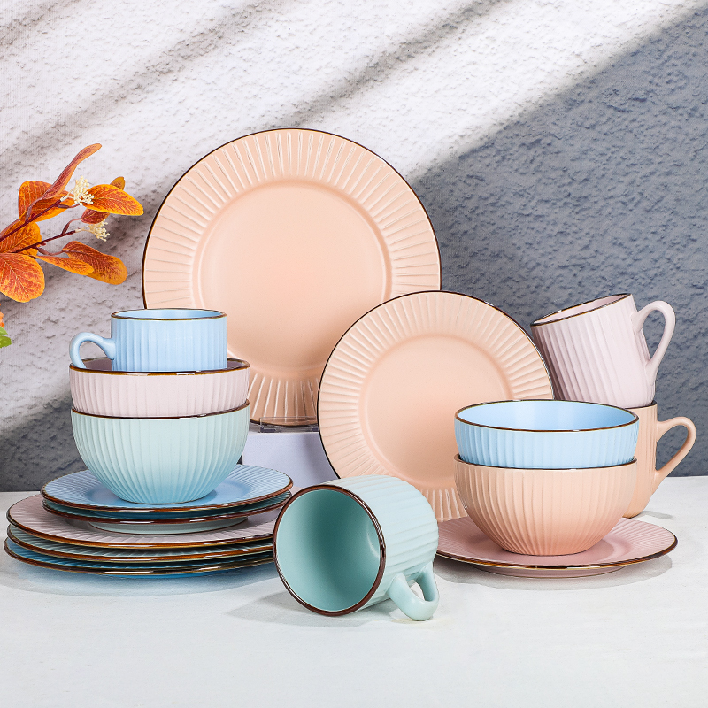 Stoneware dinner set