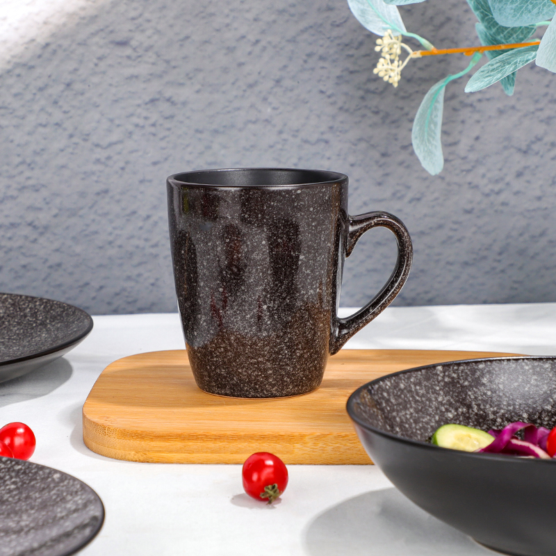 Stoneware dinner set