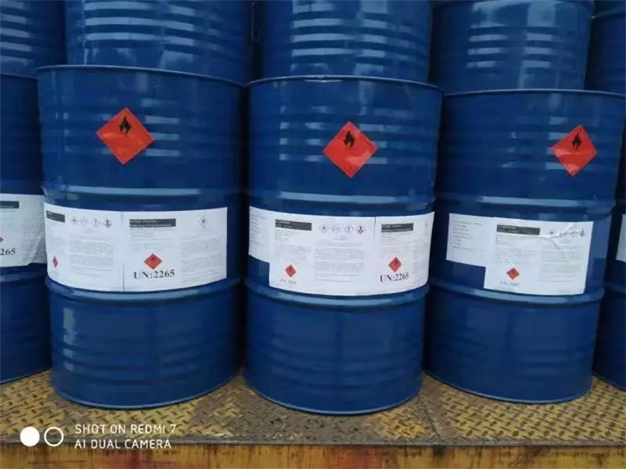 Application of DMF in pesticide industry