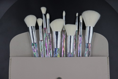 M1004 White hair polarized crystal brush set original picture without PS