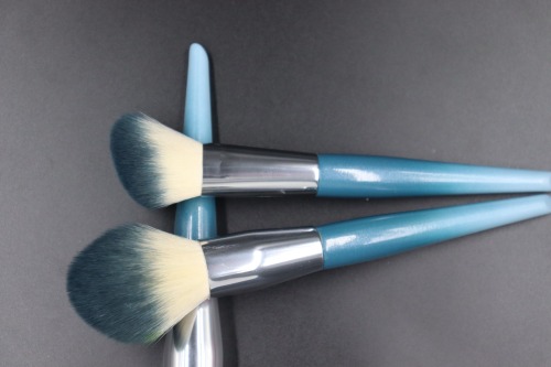 M1203 White Hair Sky Blue Gradient Handle Makeup Brush Set