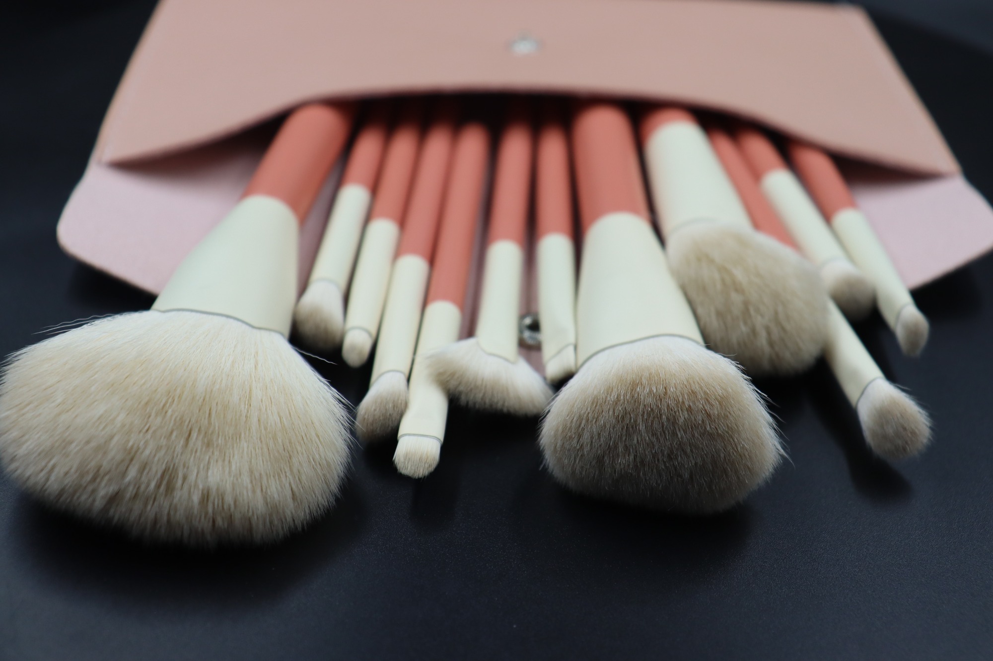 M1204 White Hair Sky Blue Gradient Handle Makeup Brush Set White Hair Pink Gradient Handle Makeup Brush Set