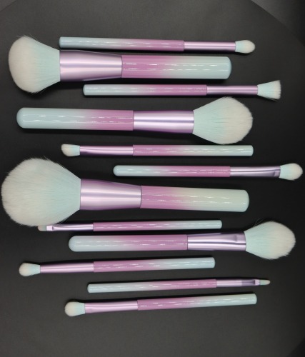 M1202 White Hair Powder White Gradient Handle Makeup Brush Set