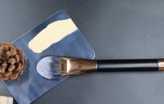 M1402 Magnetic Black Gold Makeup Brush Set