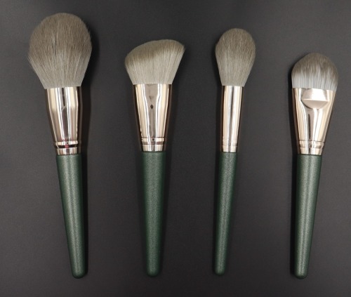 M1401 Green aluminum tube gradient wool makeup brush set