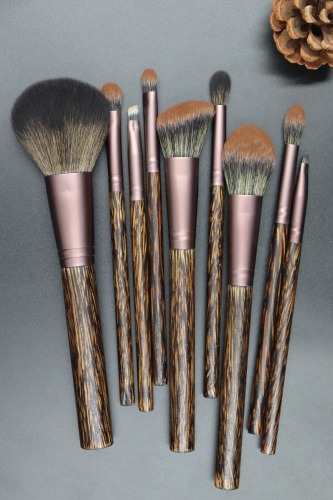 M901 Tan hair make-up brush set with old native wooden handle