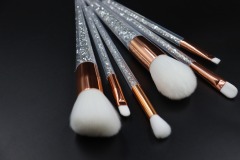 M704 White hair gold ferrules filled with broken diamonds plastic handle