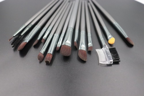 M2201 Silver Handle Makeup Artist Professional Makeup Brush Set