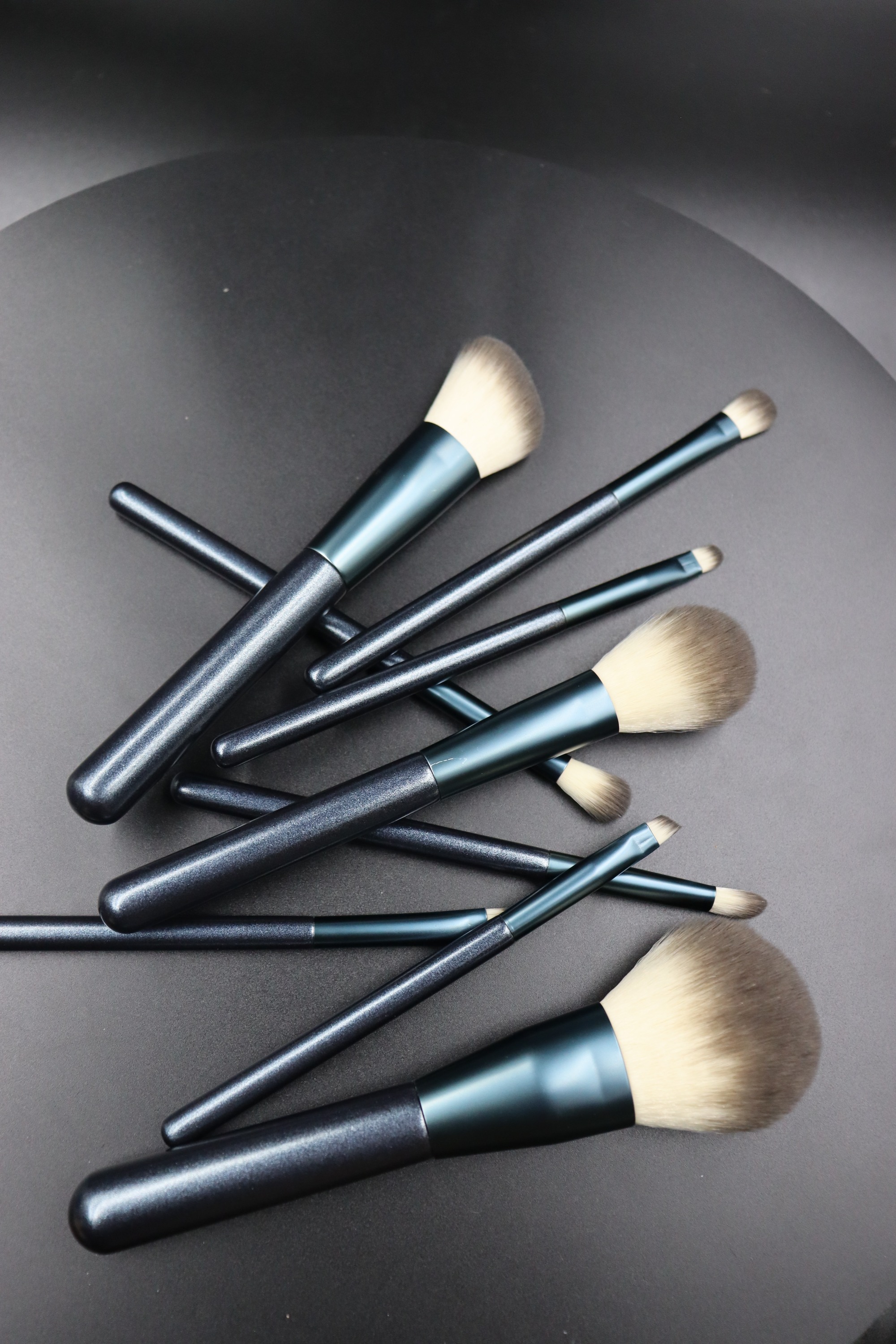 M905 White Brown Blue Lacquer Gloss Handle Makeup Brush Set