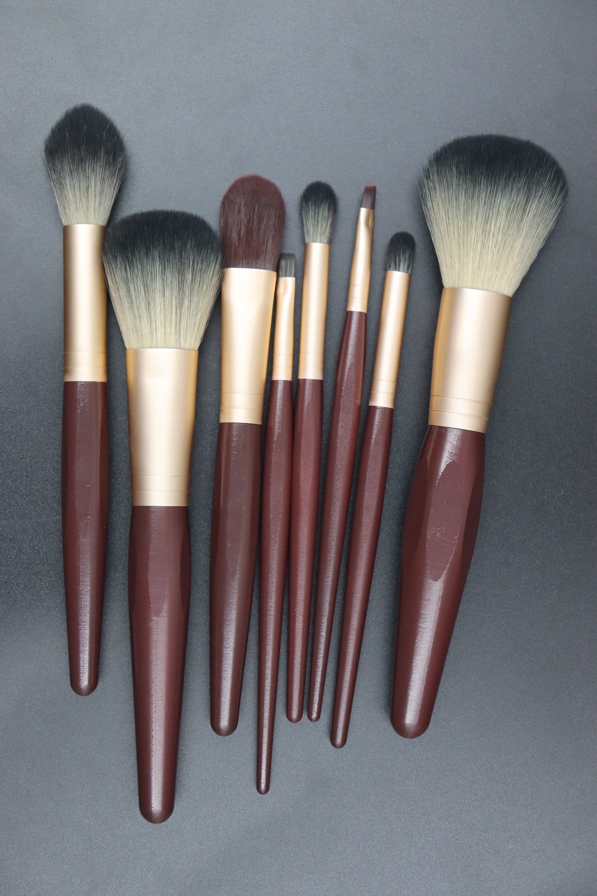 M801 White-green gradient hairy red-brown handle