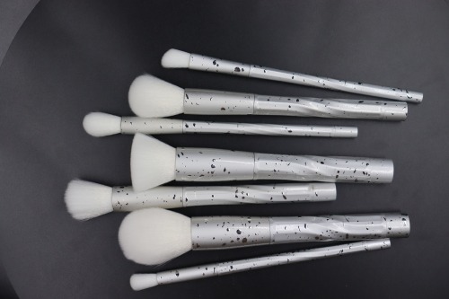 M705 White hair silver star handle