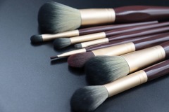 M801 White-green gradient hairy red-brown handle