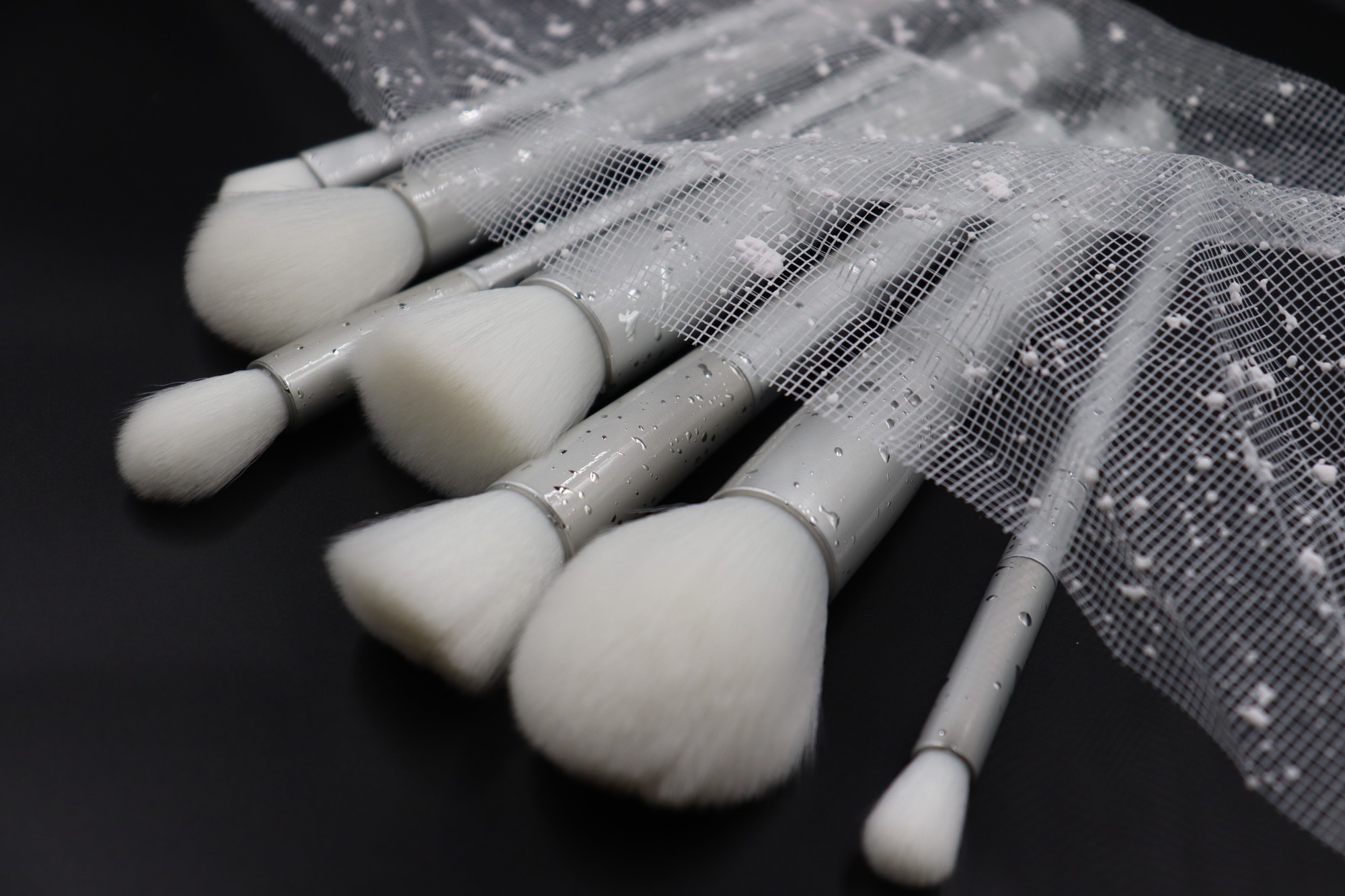 M705 White hair silver star handle