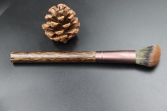 MB002 Wooden Angled Brush Blush Brush