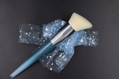 MF001 Soft and textured foundation brush