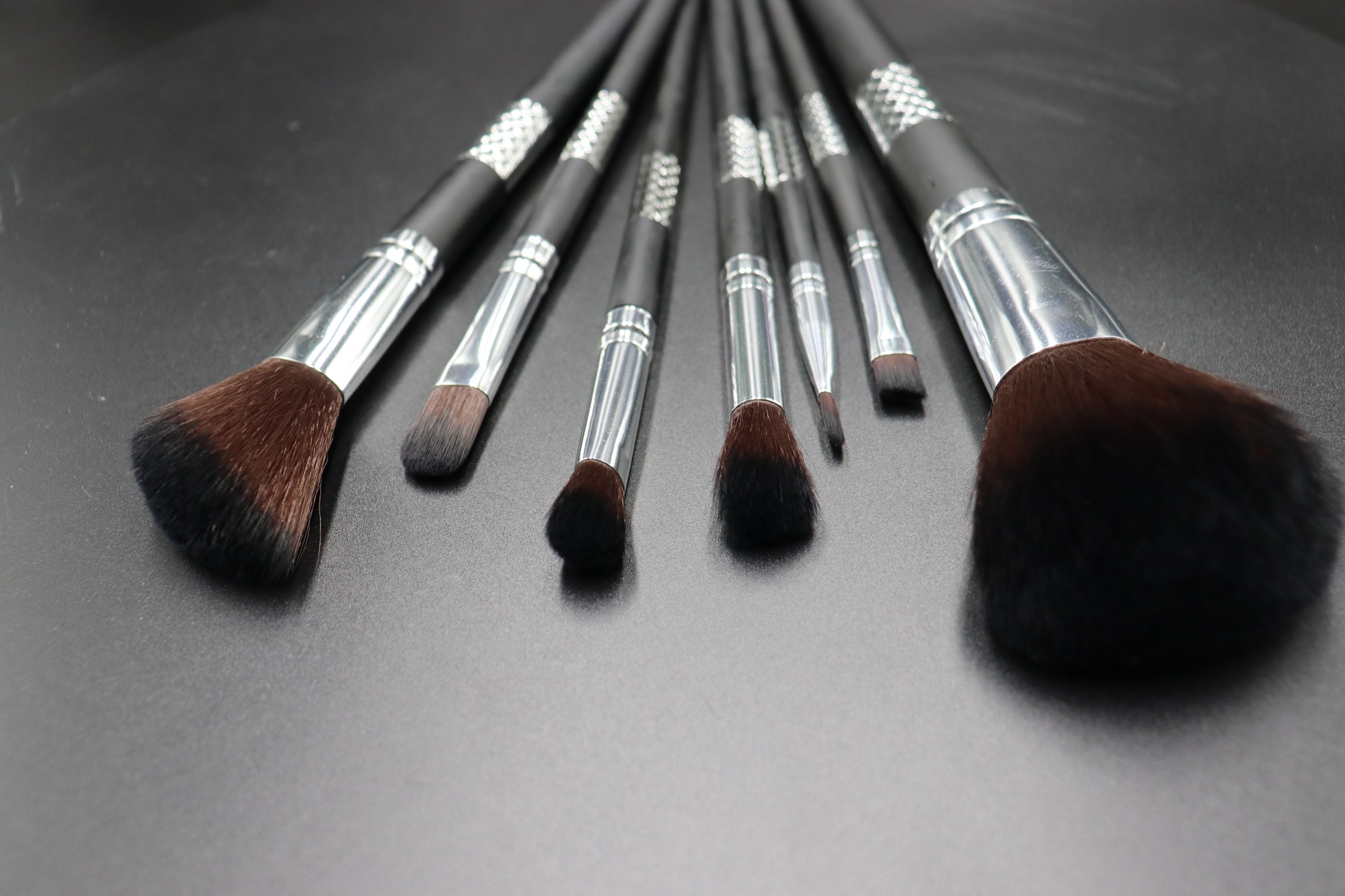 Basic makeup brush set can be wholesale color can be customized