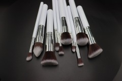 MEIKCO makeup brush set premium synthetic powder foundation contour blush concealer eye shadow blending liner make up brush kit white color