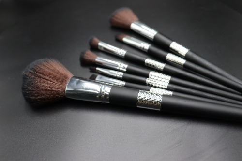 Basic makeup brush set can be wholesale color can be customized