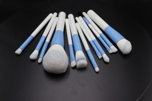 M1206 12Pcs Premium Synthetic Kabuki Eye Shadows Make Up Brushes, Eyeliner Brushes Blending Face Powder Blush Cosmetics Brushes Tool Kit