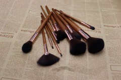 M1205 12pcs log style loose powder brush foundation brush fan-shaped highlight brush