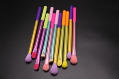 MEIKCO full color Makeup Brushes 14 Pcs Colourful Makeup Brush Set Synthetic Kabuki Foundation Blending Face Powder Blush Concealers Eyeshadow Rainbow Make Up Brush Set