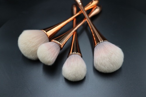 Flower-shaped rose gold drop-shaped handle makeup brush set 11 pcs can be used as ornaments
