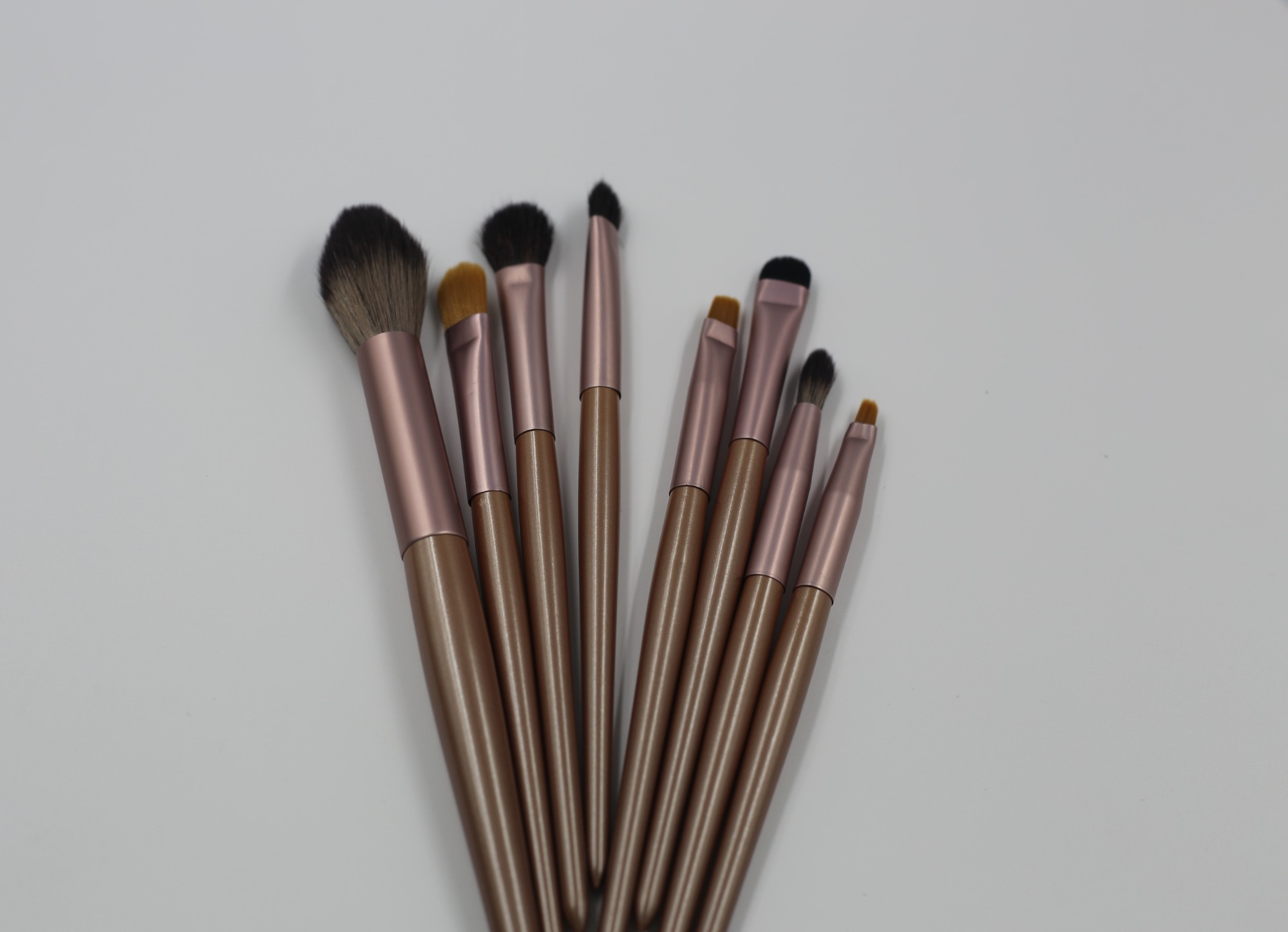 M1209 High-end textured 12 rose gold handle loose powder brush foundation brush eye shadow brush