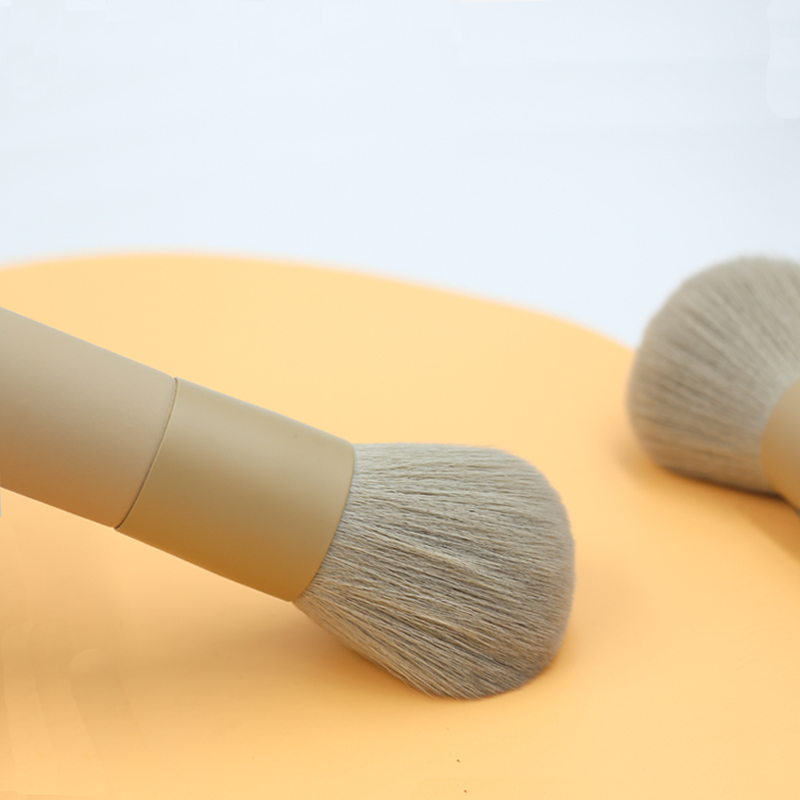 Kabuki brush loose powder brush multi-purpose