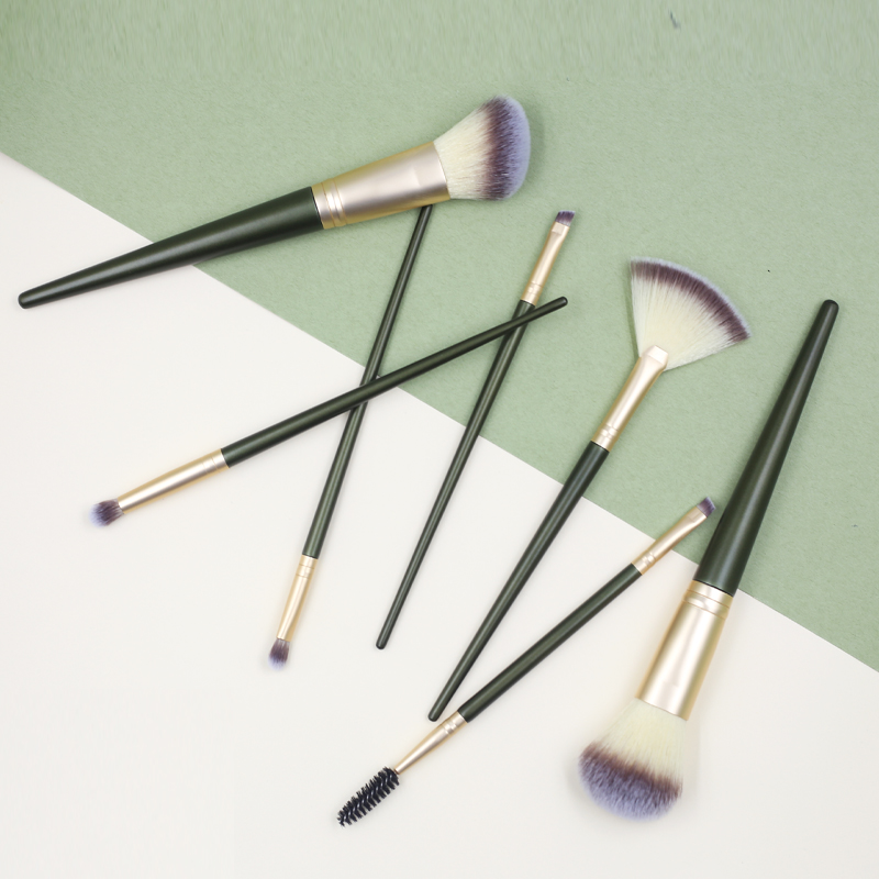 Dark green seven sets of brushes, 2 kinds of hair colors are optional