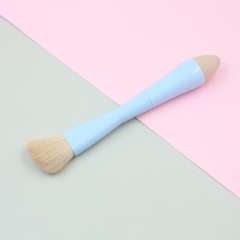 Four-in-one multi-function makeup brush portable makeup brush can change color