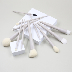 M1114 Factory custom skin-friendly gray hairy white handle make-up brush set
