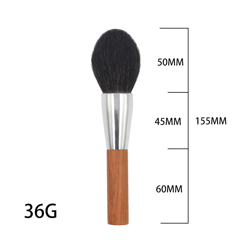 Squirrel hair animal hair with strong grasping ability and loose powder brush