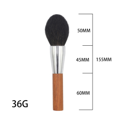 Squirrel hair animal hair with strong grasping ability and loose powder brush