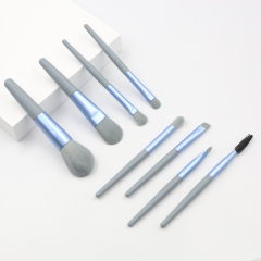 8pcs High quality green or Khaki travel makeup brush