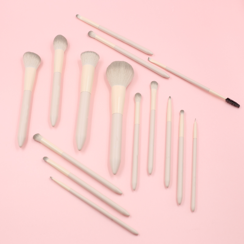 Free sample 15 apricot luxury makeup brush makeup set wholesale set